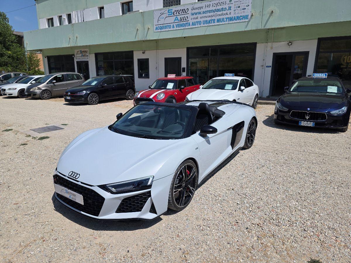 AUDI R8 V10 SPYDER QUATTRO PERFORMANCE
