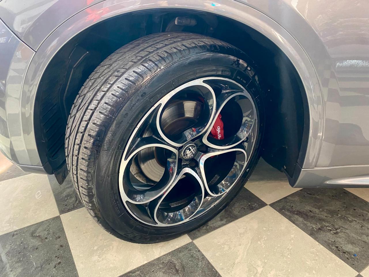 Alfa Romeo Stelvio 2.2 Turbodiesel 210 CV AT8 Q4 Veloce-12/2020