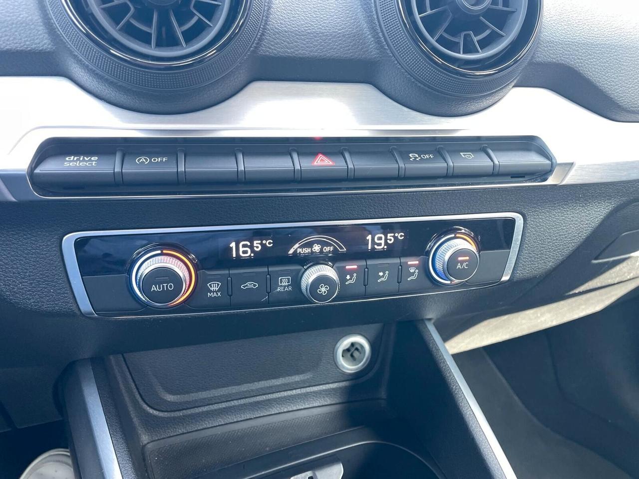Audi Q2 1.6 TDI 116cv Sport