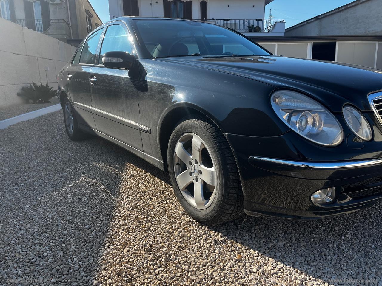MERCEDES-BENZ E 220 CDI Avantgarde AUTOMATIC