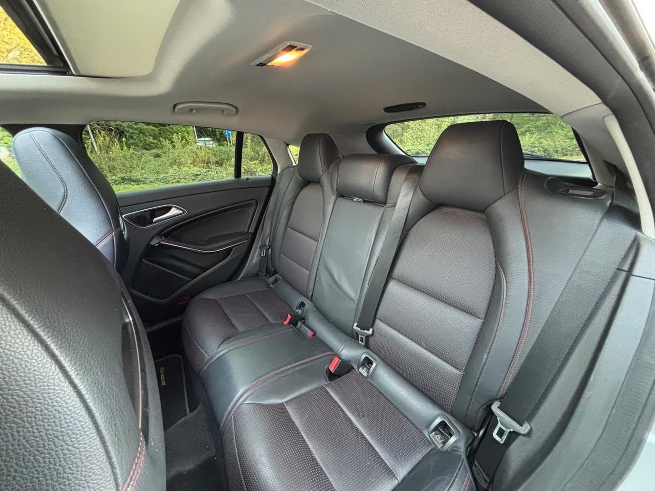 Mercedes-benz CLA 200 d 4Matic Automatic Premium