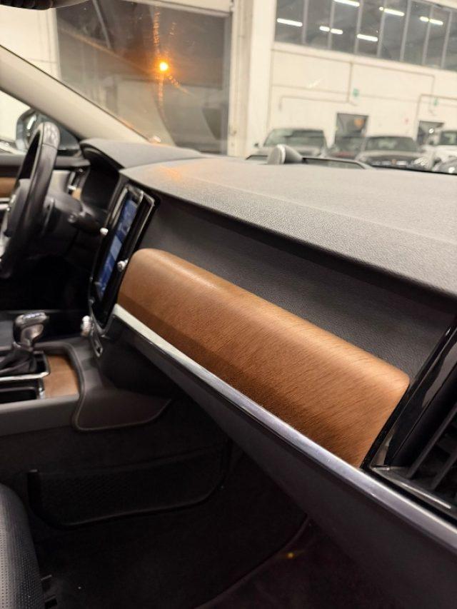 VOLVO V90 D4 AWD Inscription//TETTO//LED//SEDILI RISC & VENT