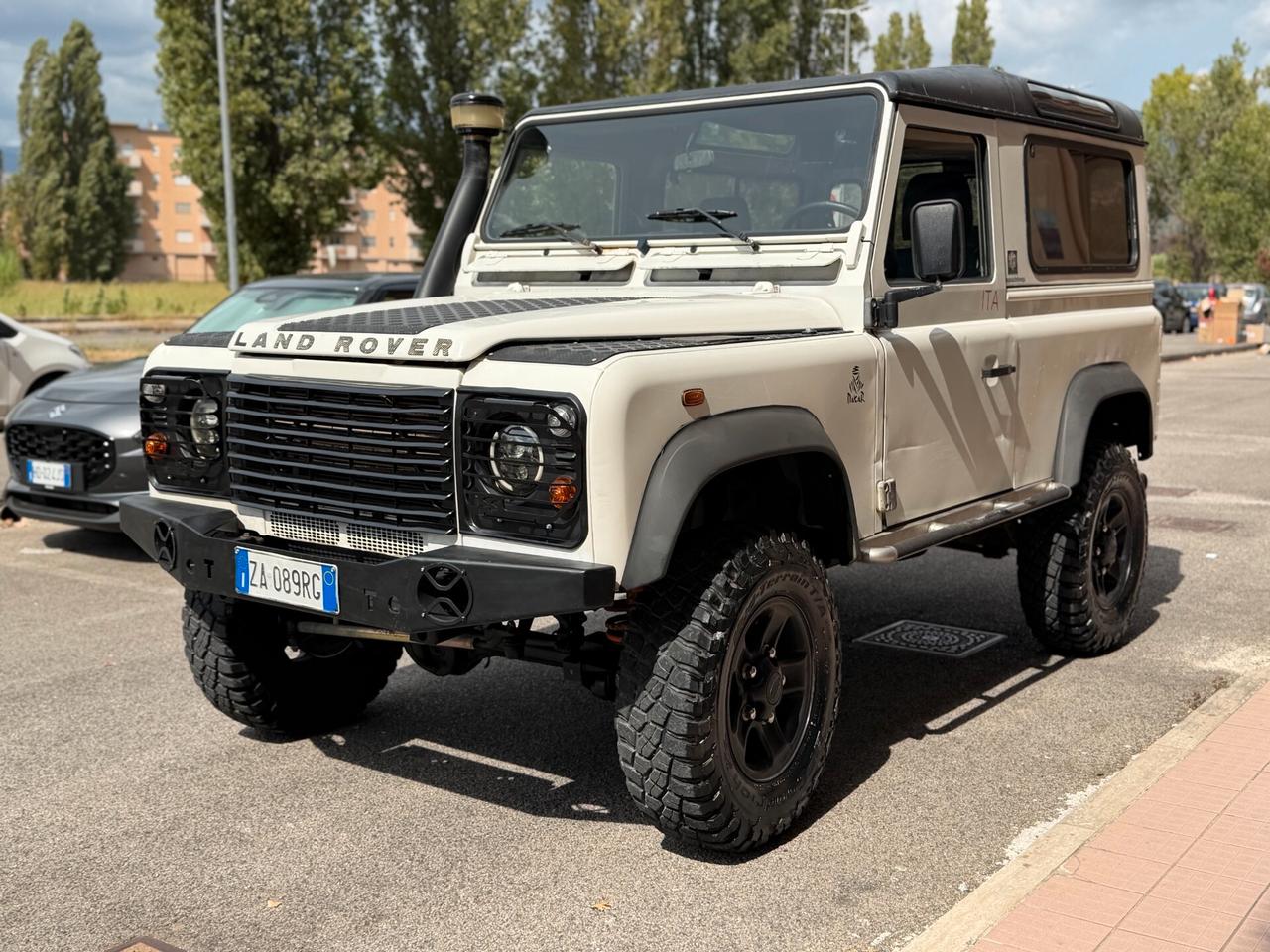 Land Rover DEFENDER 90 2.5 Td5 PREPARATO-AUTOCARRO-OMOLOGATO