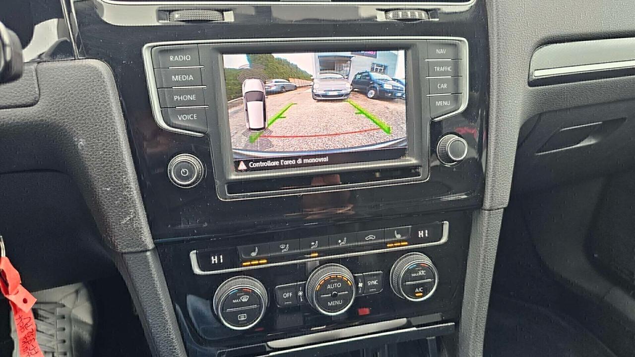 Volkswagen Golf 1.6 TDI 110 CV DSG 5p. Highline BlueMotion Technology