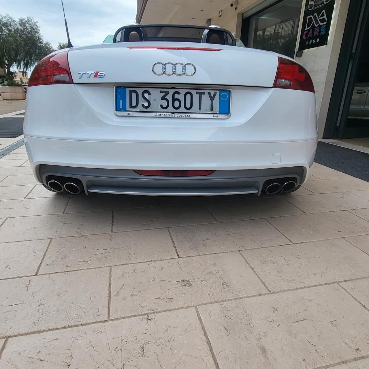 Audi TT TTS Roadster 2.0 272 CV TFSI quattro S tronic
