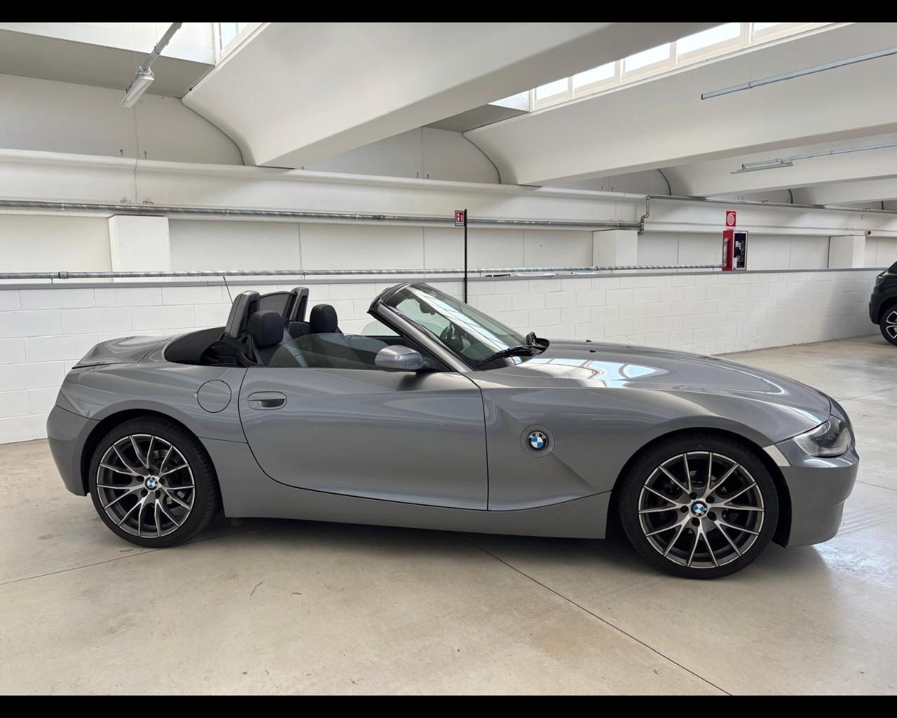 BMW Z4 E86 Roadster - Z4 Roadster 2.0i