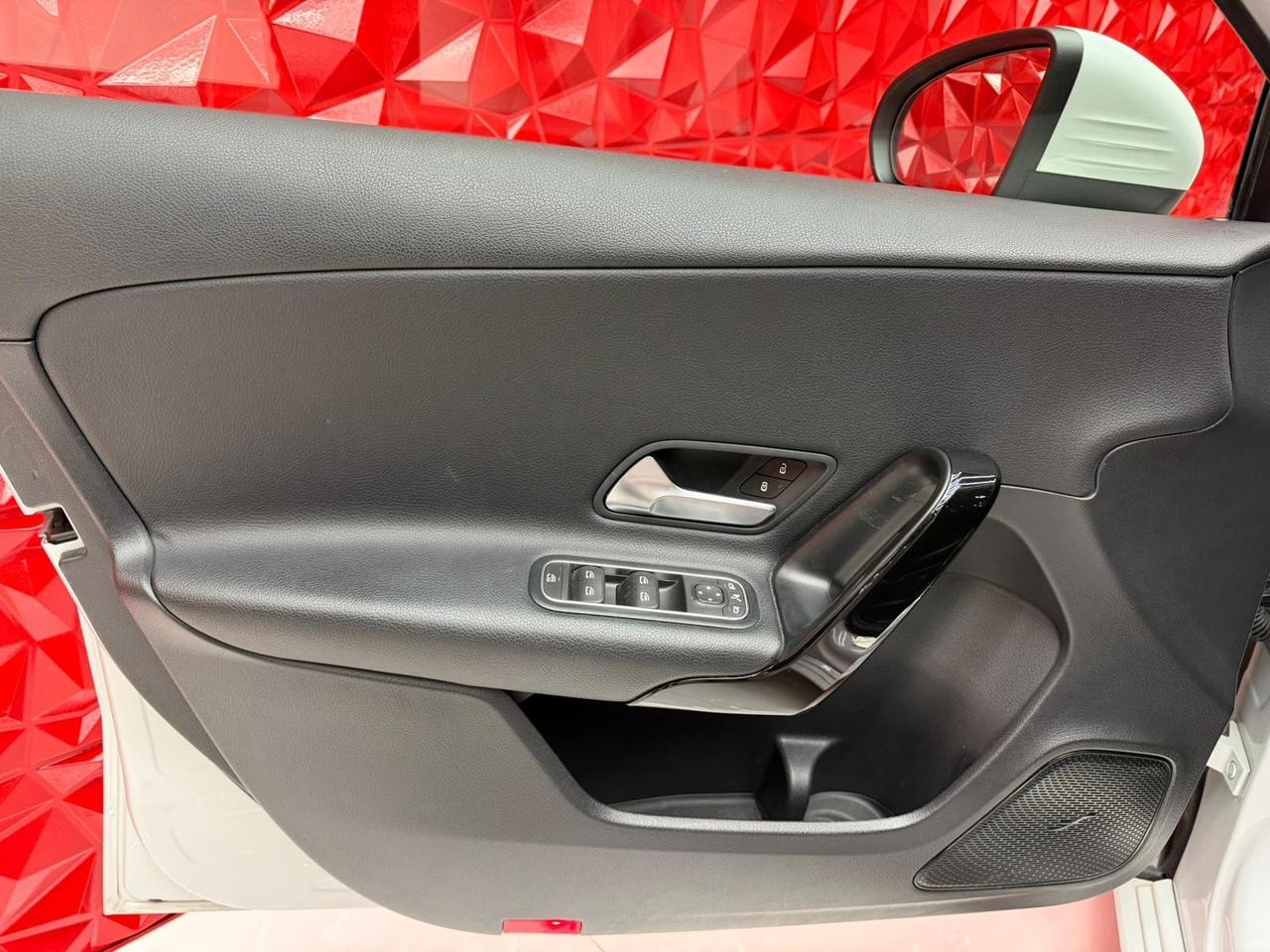 Mercedes-benz A 180 d Automatic Executive OK NEOPATENTATI