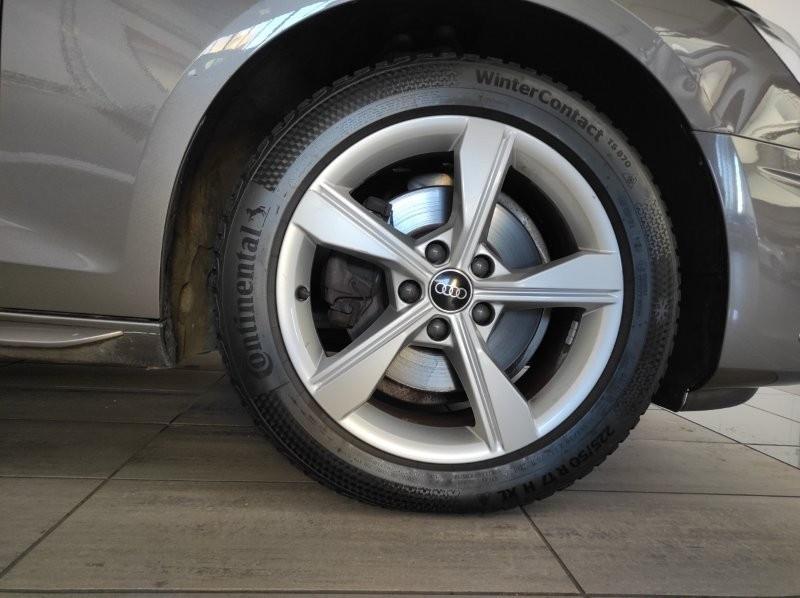 AUDI A4 5ª serie - A4 Avant 35 TFSI S tronic Business Advanced