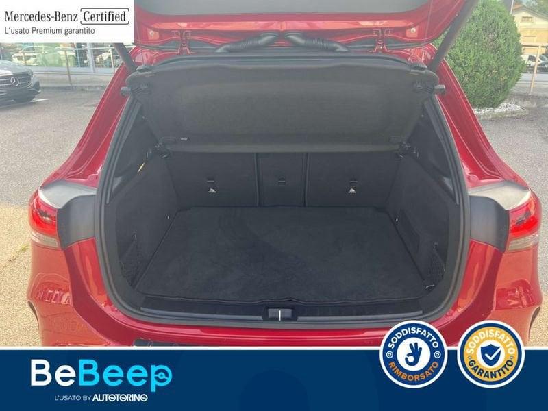 Mercedes-Benz GLA 200 D PREMIUM AUTO