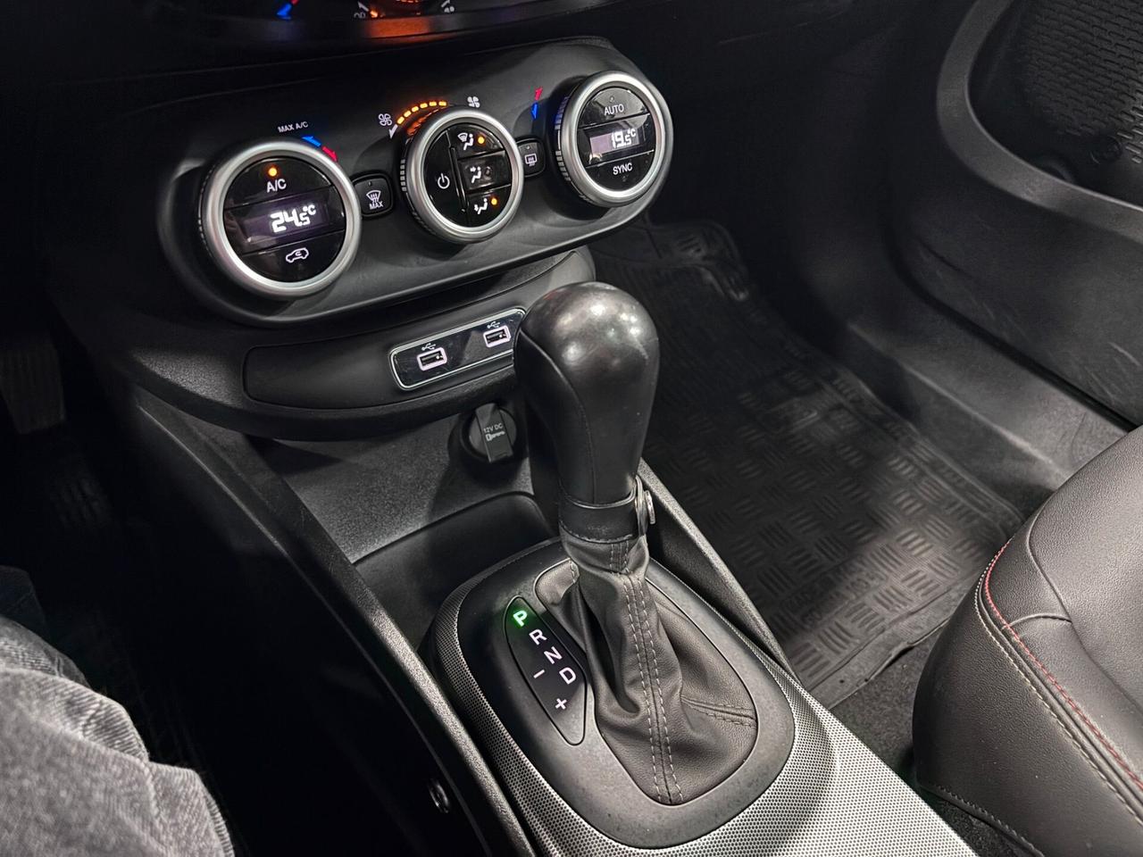 FIAT 500X SPORT 1.6 MTJ TETTO-NAVI-LED
