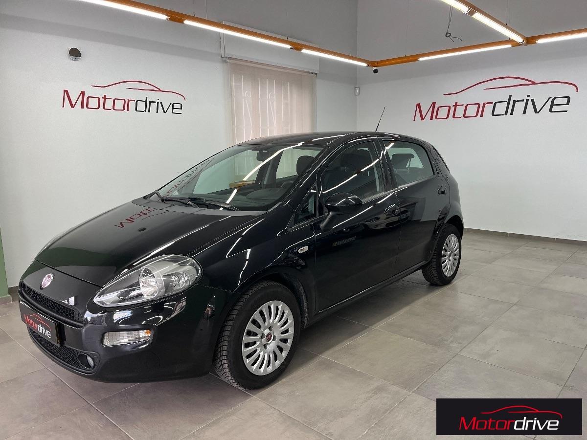 FIAT - Punto - 1.4 8V 5p. Natural Power Street