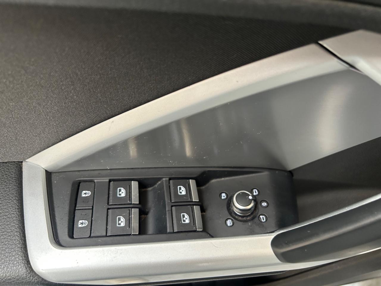 Audi Q3 35 TDI S tronic Business Advanced