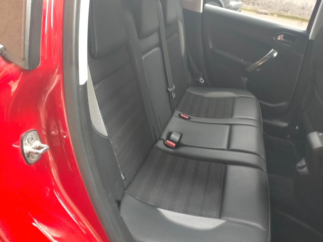 Peugeot 2008 BlueHDi 100 GT Line