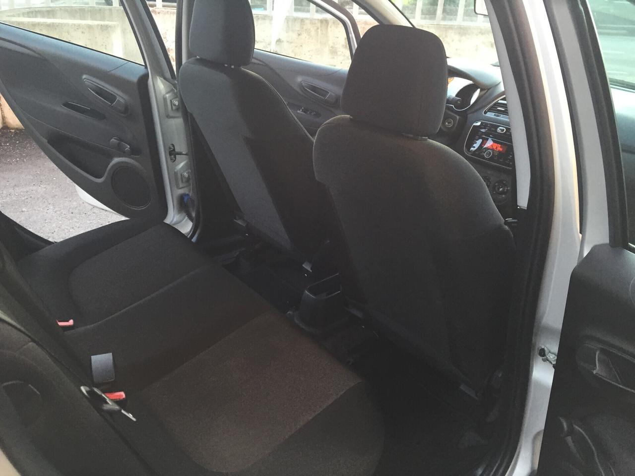 Fiat Punto 1.3 MJT II 75 CV 5 porte Street X NEOPATENTATI