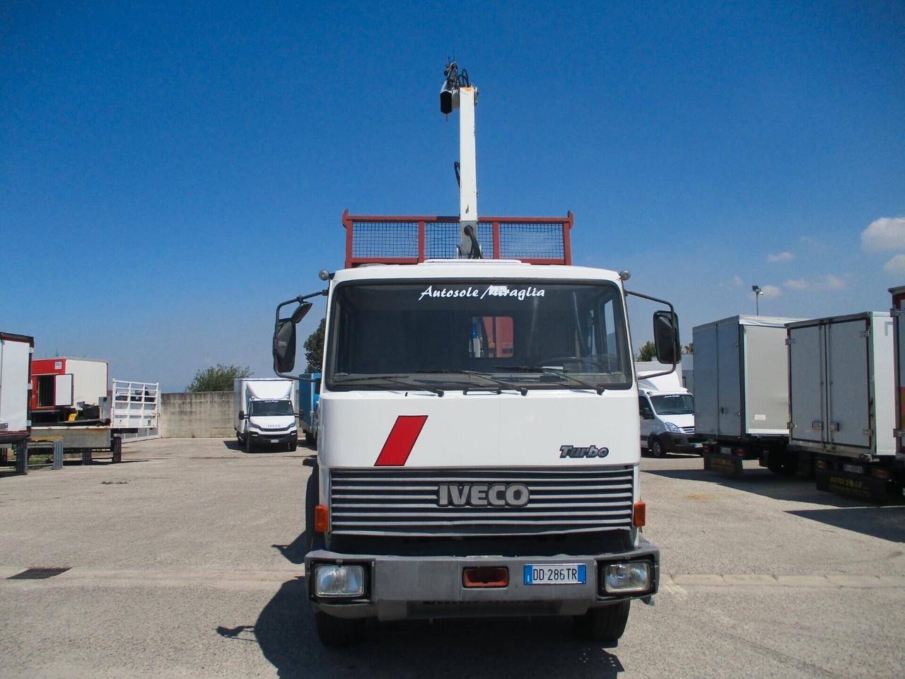 Iveco 175-24 3 ASSI GRU PM 8000/2S +RIBALTABILE TRILATER