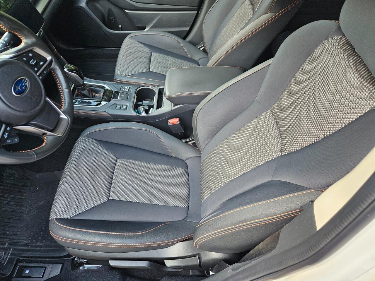 Subaru XV 2.0i e-Boxer MHEV Lineartron 4dventure