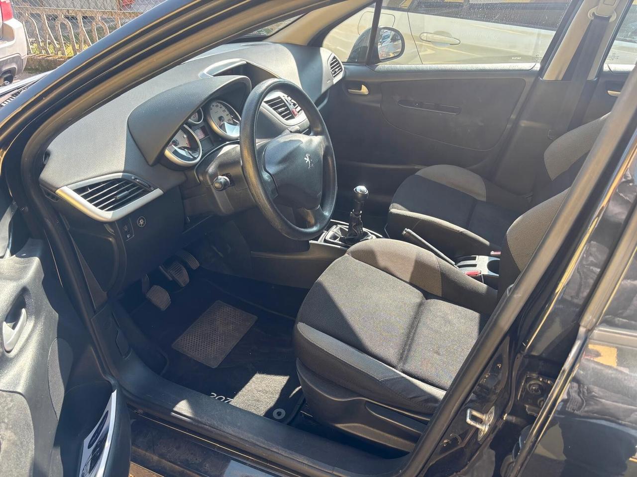 Peugeot 207 1.4 8V 75CV 5p. Energie Sport ECO GPL