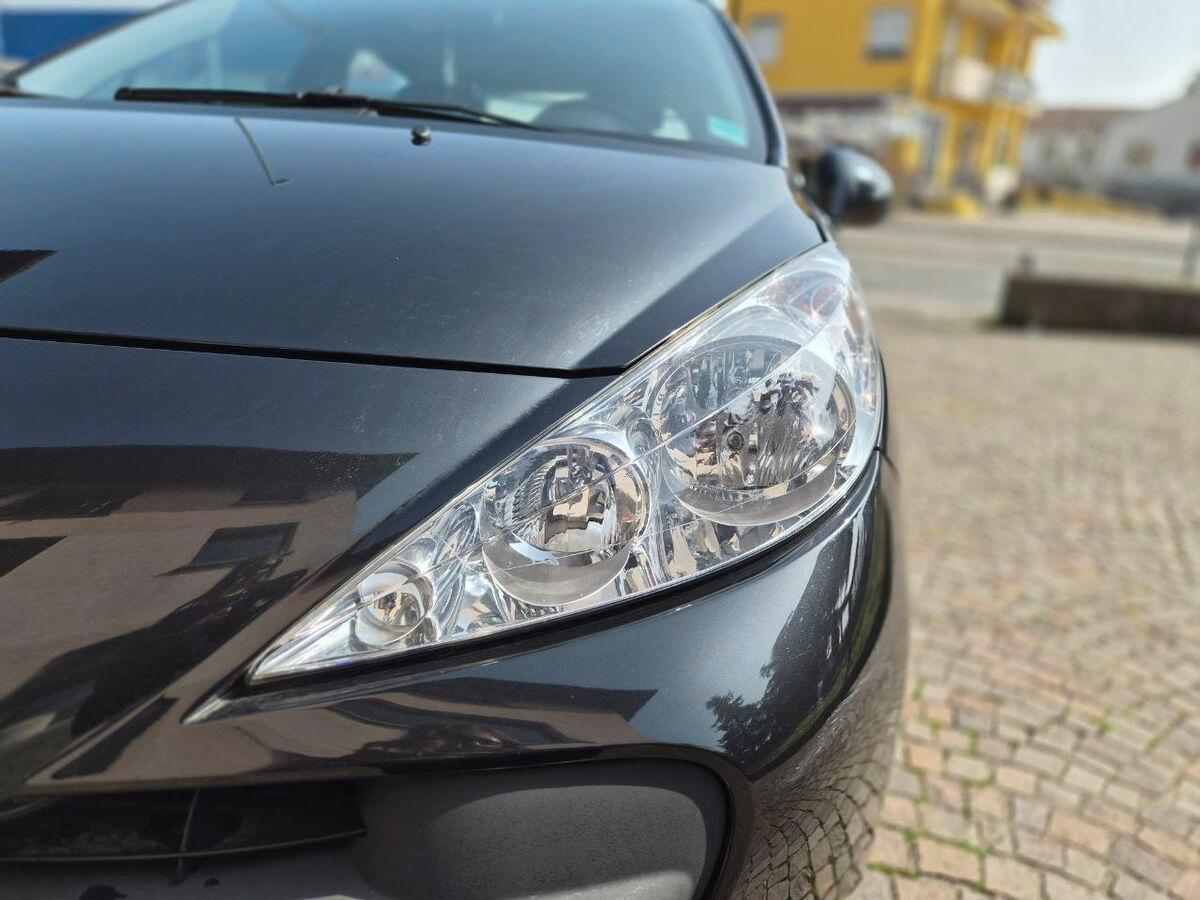 Peugeot 207 1.4 8v Millesim 200 5p