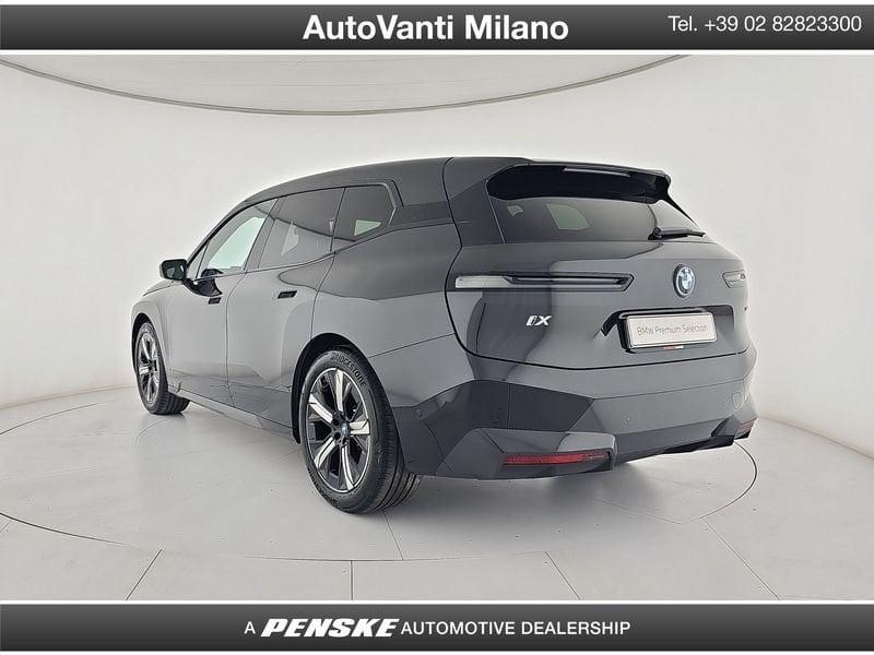 BMW iX iX xDrive50 Pacchetto Sportivo