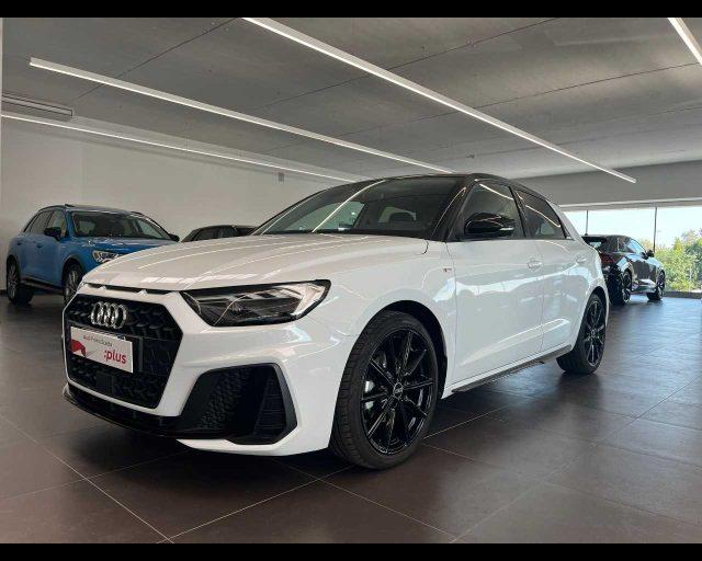 AUDI A1 SPB 30 TFSI S tronic Identity Black