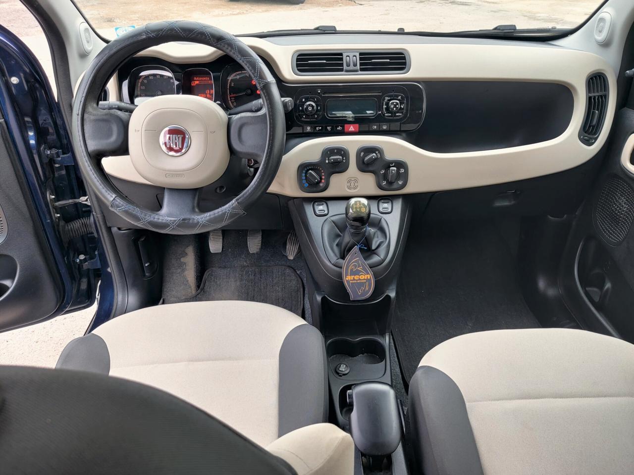 Fiat Panda 1.2 Lounge 5 posti