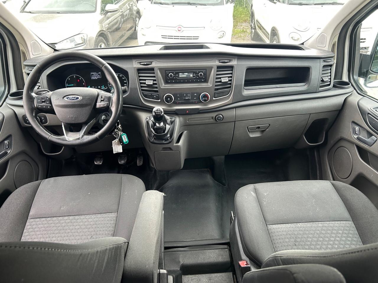 Ford Transit Custom 2.0 TDCi 130 Mixto 5 Posti