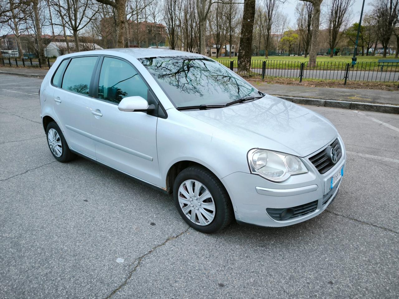 Volkswagen Polo 1.4/69CV TDI 5p. Sportline