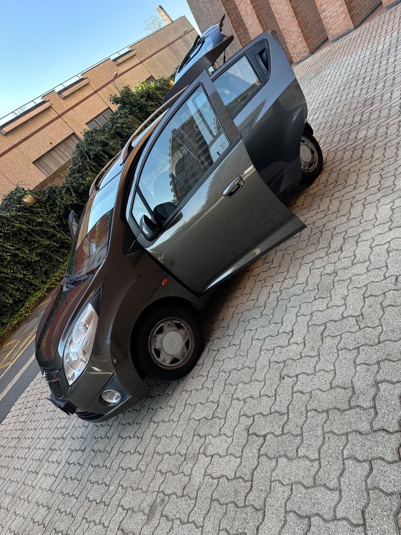 Chevrolet Spark 1.0 GPL Eco Logic Pink Lady Special Edition