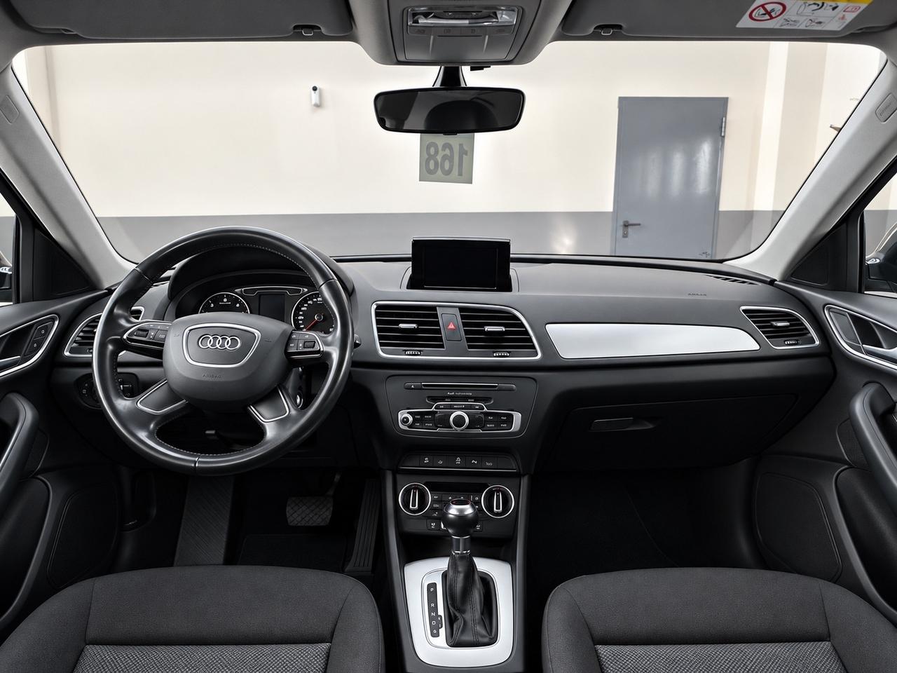 Audi Q3 2.0 TDI 120 CV S tronic Sport