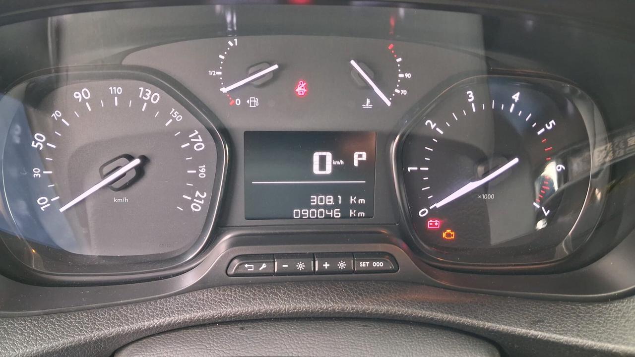 Peugeot Expert BlueHDi 180 S&S EAT8 Furgone Premium Long IVA ESCLUSA