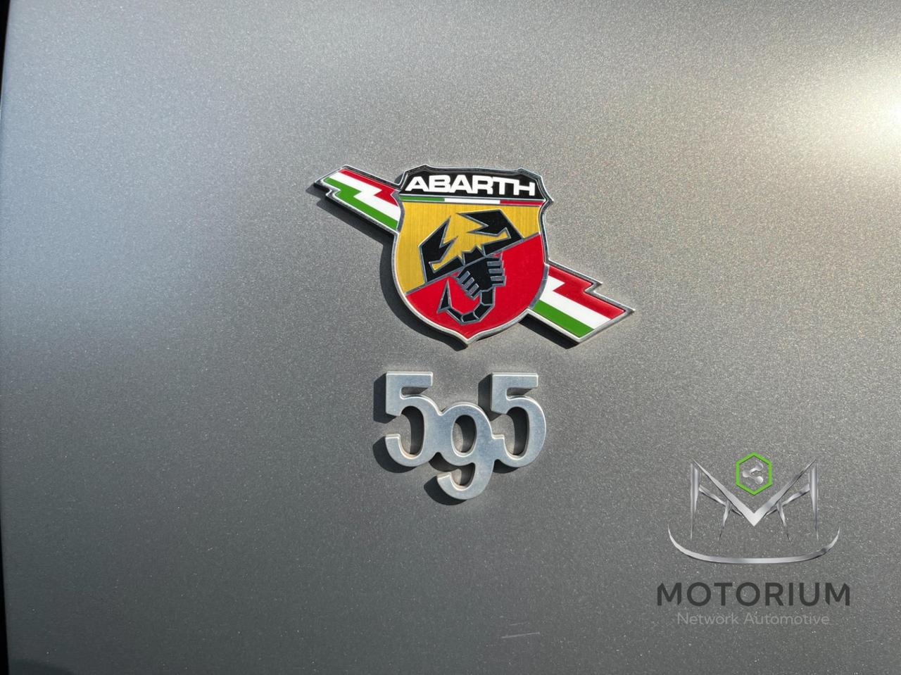 Abarth F595 1.4 t-jet 165cv