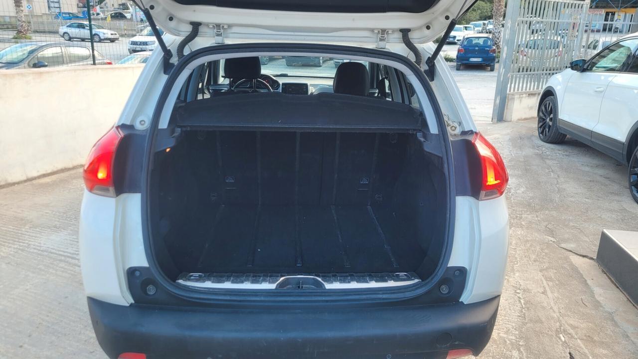 Peugeot 2008 1.6 e-HDi 92 CV Stop&Start Urban Cross