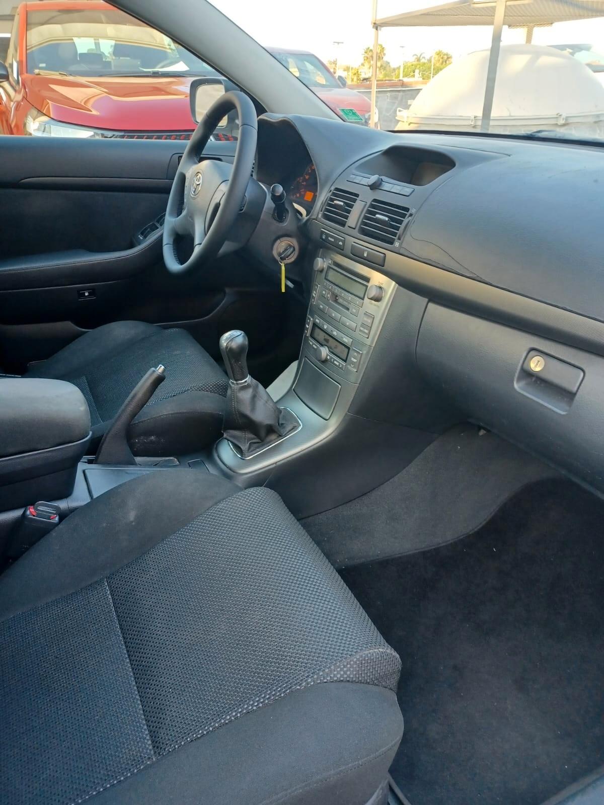 Toyota Avensis 2.0 D-4D 16V