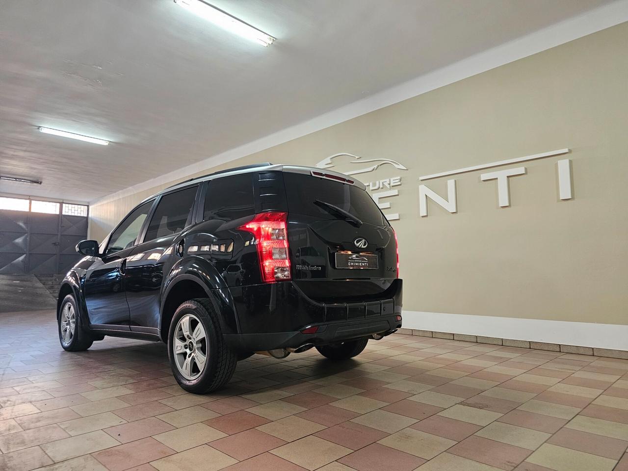 Mahindra XUV500 2.2 16V AWD W8 N1