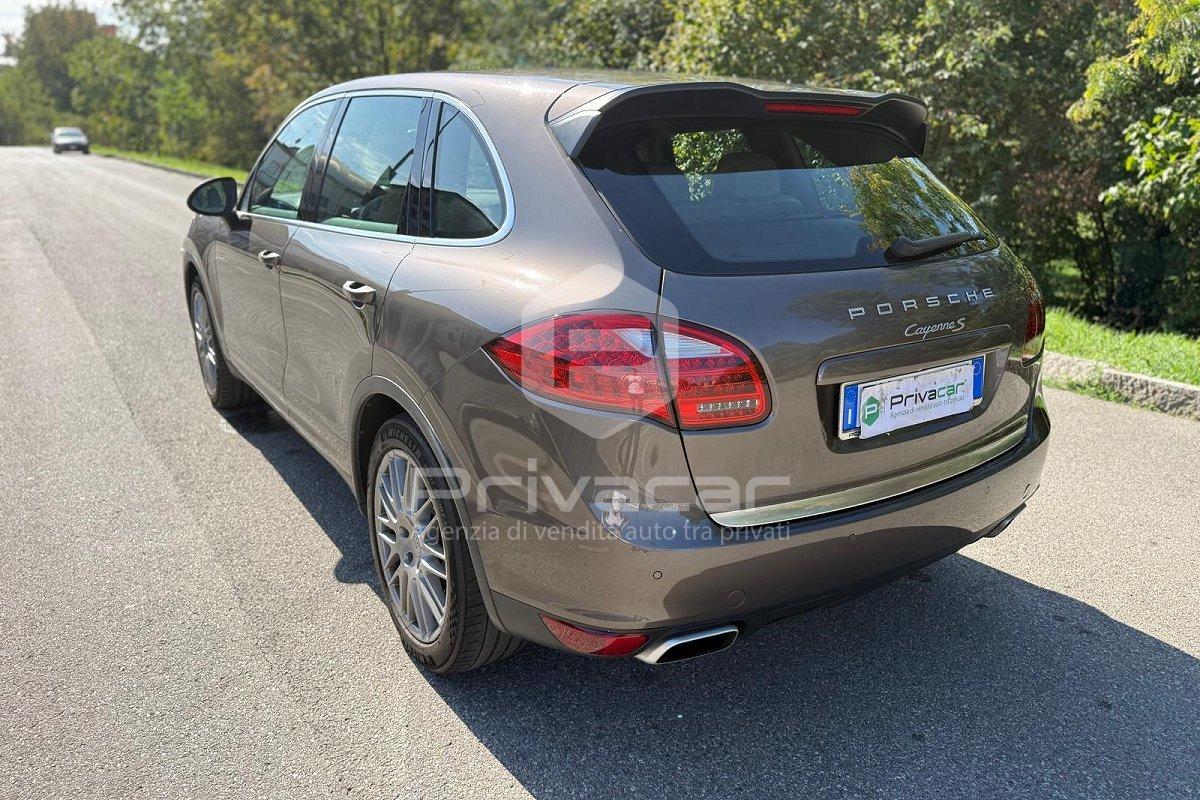 PORSCHE Cayenne 4.8 S