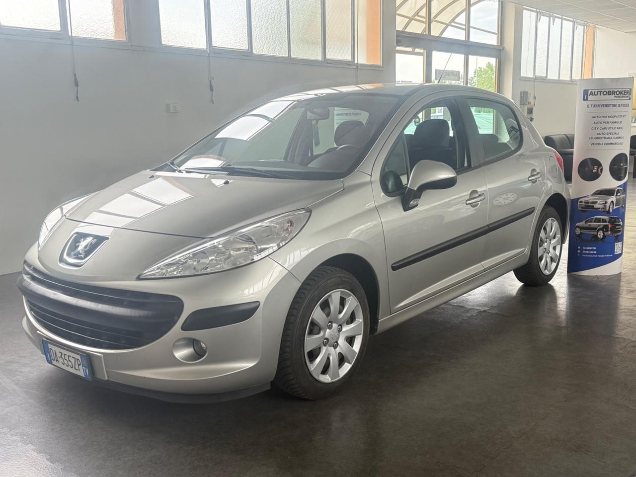 Peugeot 207 1.4 88CV 5p. XS 87.000km