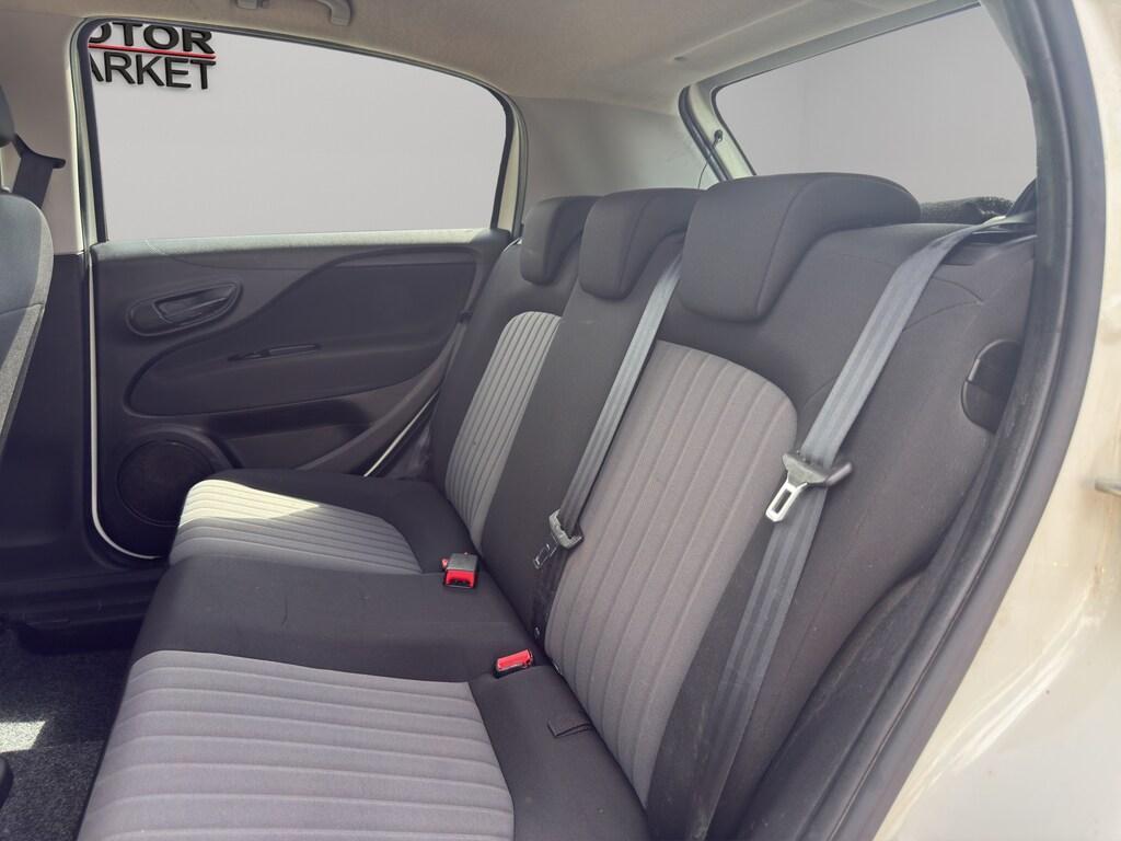 Fiat Punto 5 Porte 1.4 Natural Power Lounge