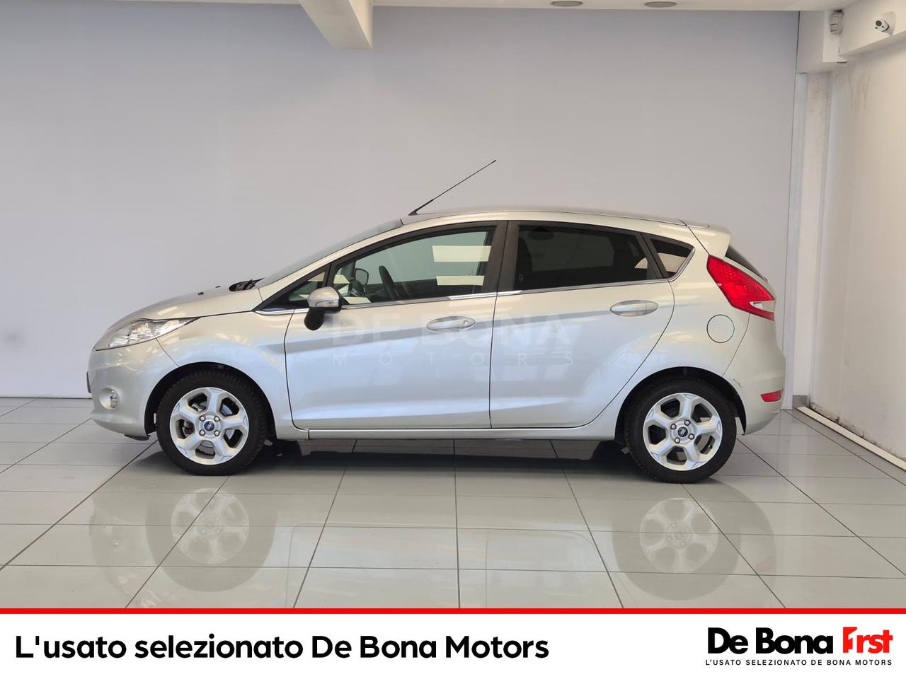 Ford Fiesta 5p 1.2 16v titanium c/esp e5