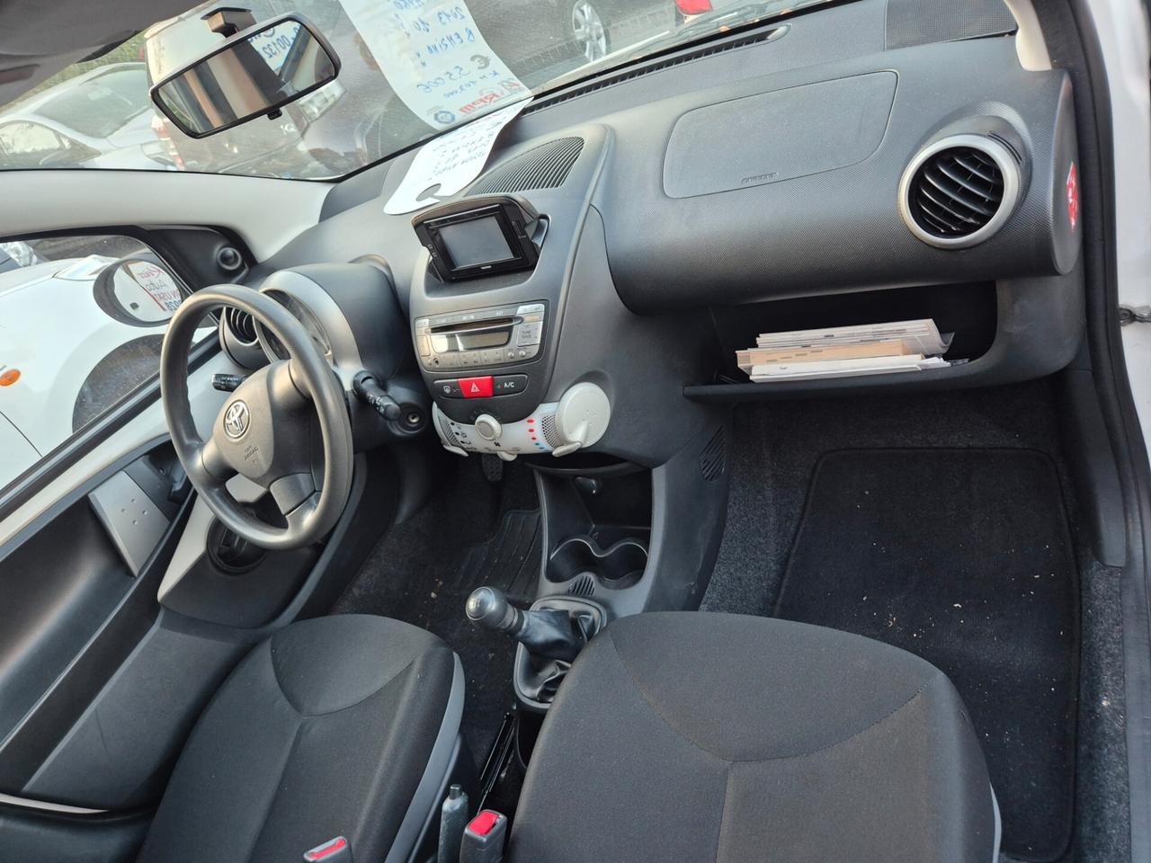 Toyota Aygo 1.0 12V VVT-i 5 porte Orange Connect