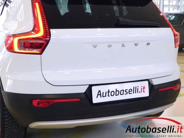 VOLVO XC40 2.0T4 190CV GEARTRONIC MOMENTUM AUTOMATICA