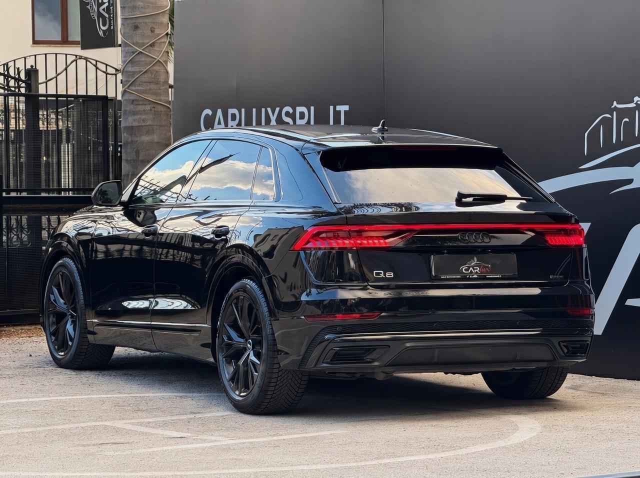 Audi Q8 50 TDI MHEV Quattro Tip 286CV S line