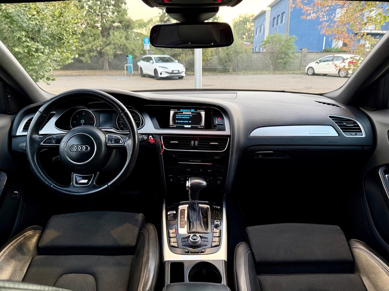 Audi A4 2.0 TDI 177 CV quattro