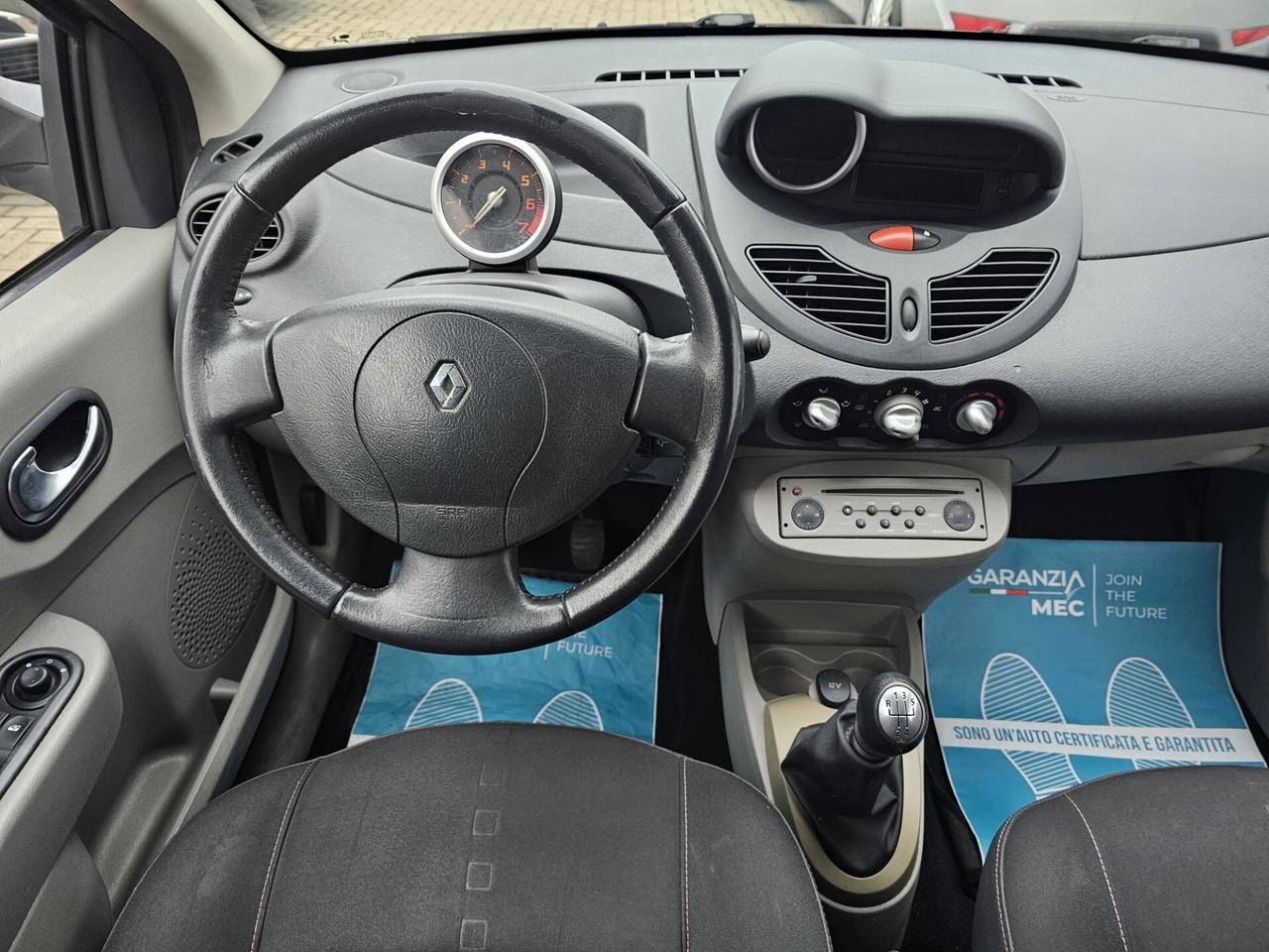 Renault Twingo 1.2 16V Confort