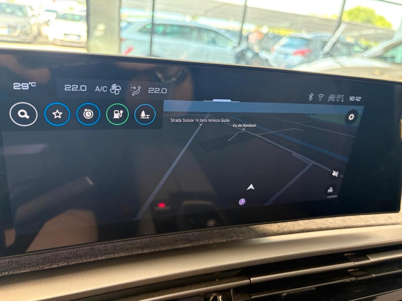 Peugeot 3008 ALLURE motore elettrico (73kWh) 210 CV SPOTICAR