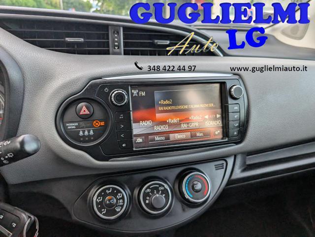 TOYOTA Yaris 1.3 5 porte Active Neopatentati