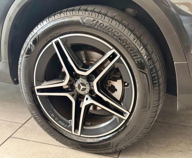 MERCEDES-BENZ GLC 220 d 194CV 4MATIC AIRMATIC Premium AMG Night Pack