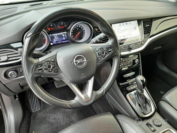 Opel Astra Sportourer 1.6 CDTI 136cv Aut. Innovation