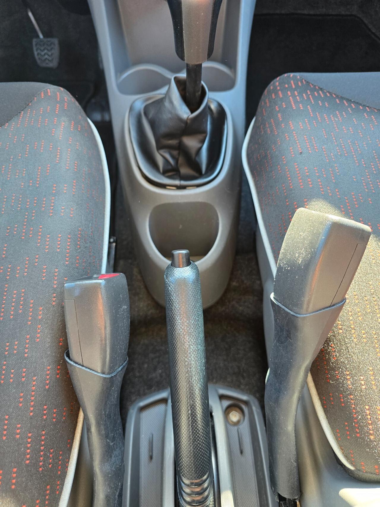 Peugeot 107 1.0 68CV 5p. Sweet Years