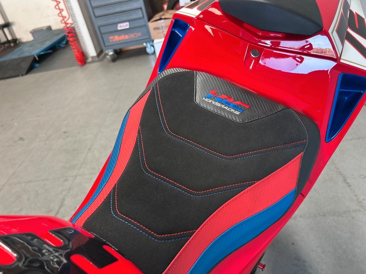Honda CBR 600 RR racing