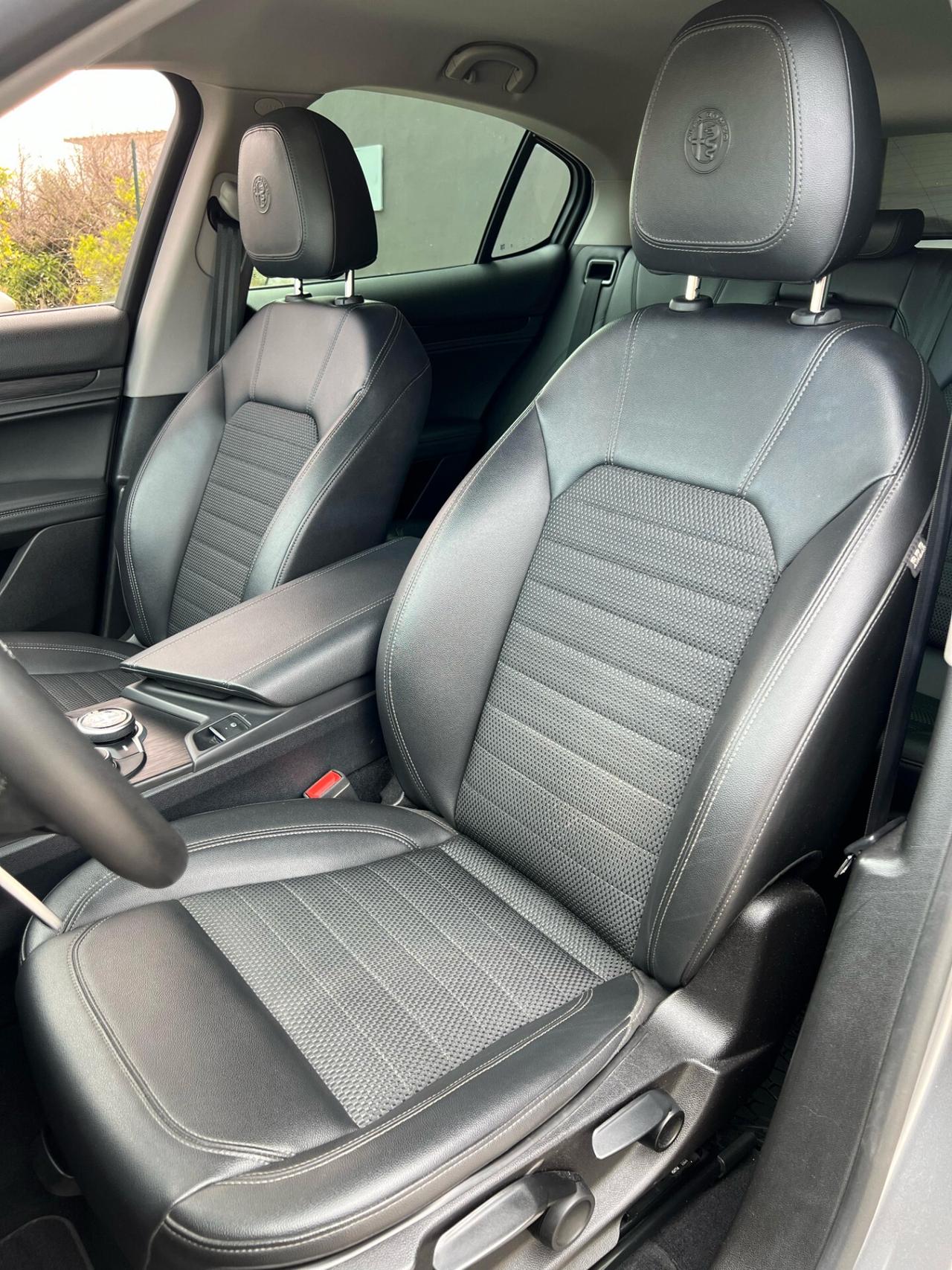 Alfa Romeo Stelvio ALFA ROMEO STELVIO 2.2 Turbodiesel 180 CV